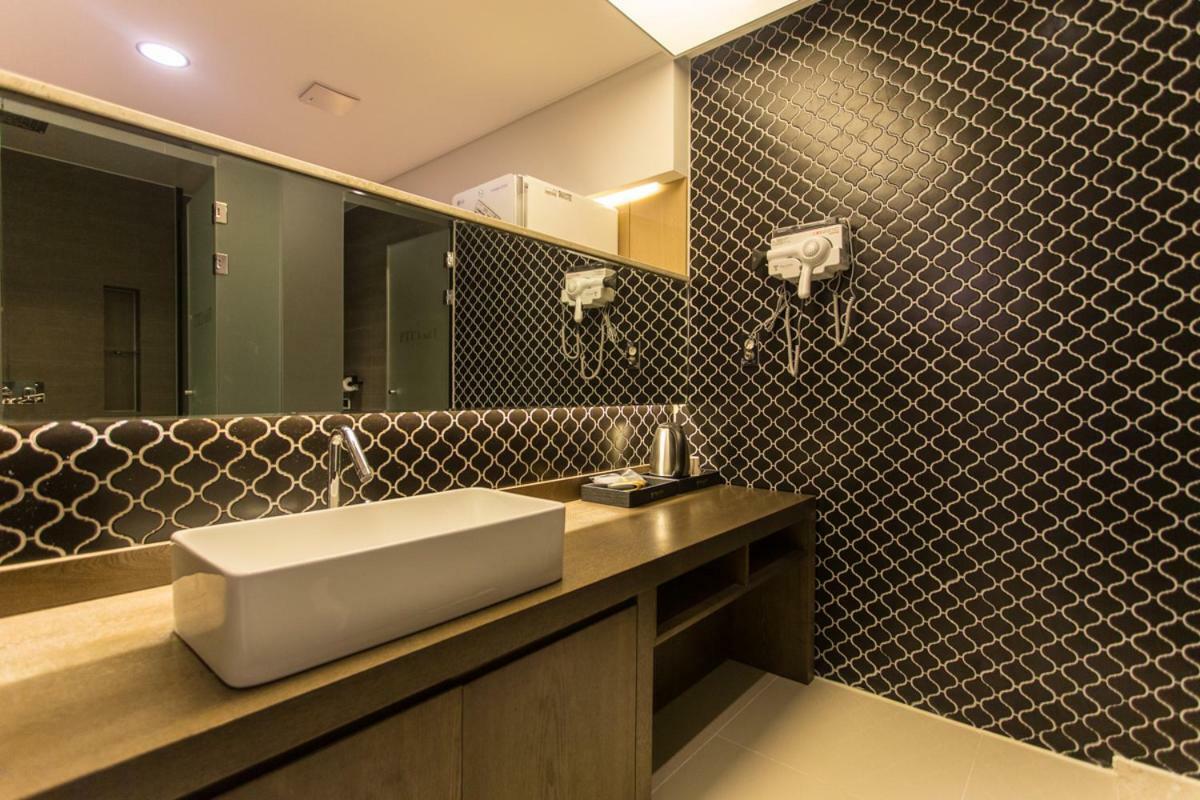 The City Hotel 全州市 エクステリア 写真